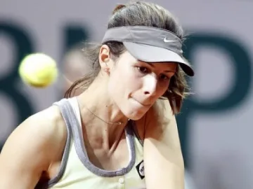 За първи път от 2010-а: Пиронкова извън Топ 100