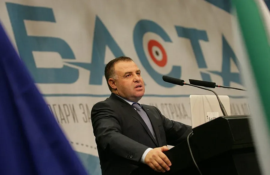 БАСТА протяга ръка на реформаторите