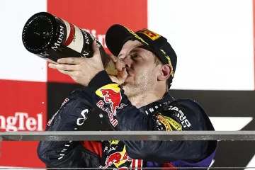 Фетел дръпна с 60 т. на Алонсо