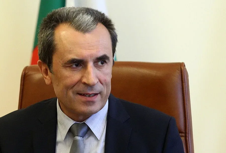 Орешарски: Избягваме изненади и рискове относно бежанците