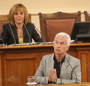 Сидеров: Не печелим нищо от Шенген