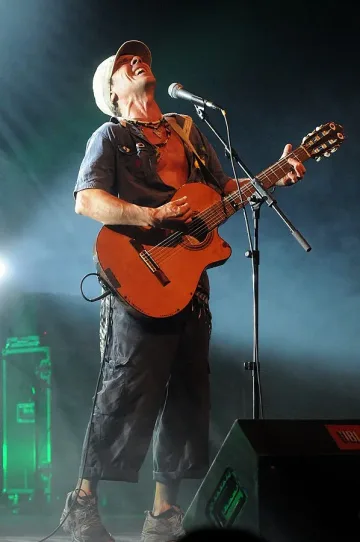 3000 лудяха с Ману Чао