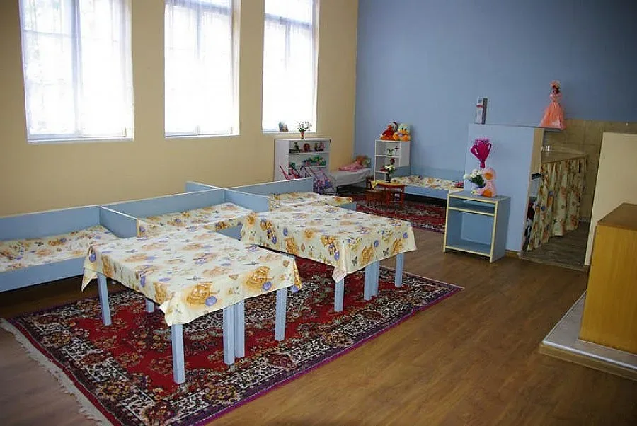 Превърнаха старо училище в детска вила