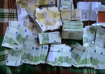 БГ емигранти пратили 71,5 млн. евро на роднини през юли