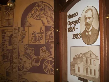 Мито Орозов отказал да прави купета за "Форд"