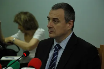МВР: Скоро ще достигнем критичната точка на бежанска вълна