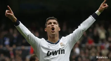 Роналдо вече е най-високоплатеният футболист в света