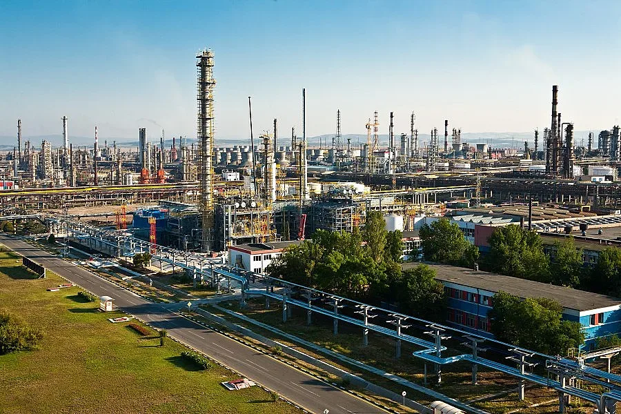 "ЛУКОЙЛ Нефтохим Бургас" готов за европейски лидер