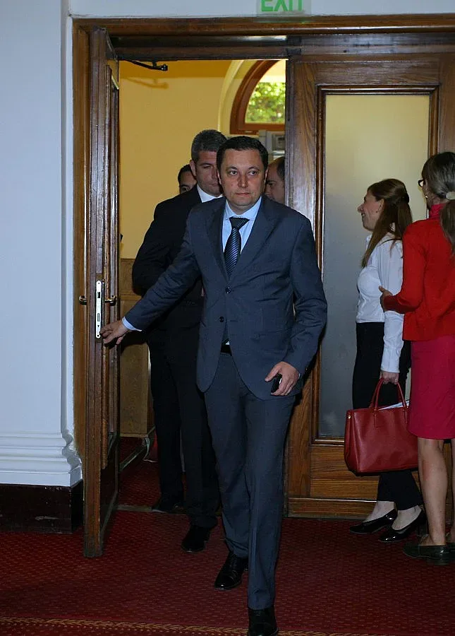 И Янев оплю реформаторите