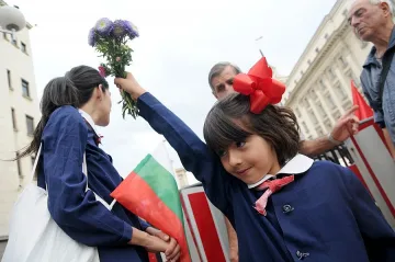 На живо: Протести в Нощта на театрите 