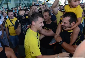 Неделев дари номер 8 на Христо Стоичков