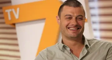 Бареков: Мога да изкарам някои лев и от бокса