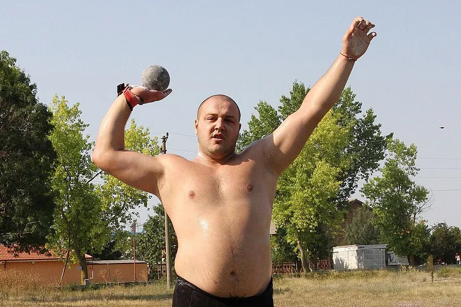 Георги Иванов: Предпочитам жени с естествени форми