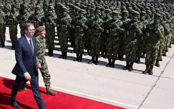 Сръбският президент въвежда военна служба в страната си
