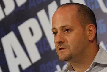 Радан Кънев: Публичната ни среда е изключително мръсна