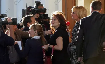 Манолова: Изпитвах респект към протестиращите 