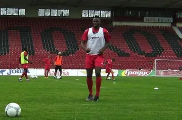 Елтон Дош Рейш вече е играч на Локо Сф