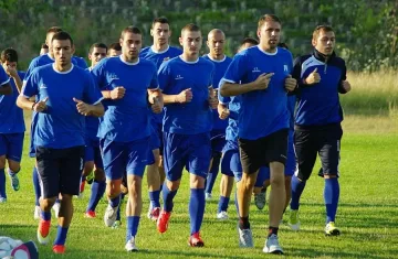 Черноморец тръгва за Любимец с група от 18 футболисти