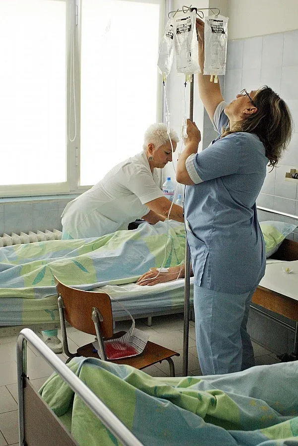 Лежим в болница все по-често