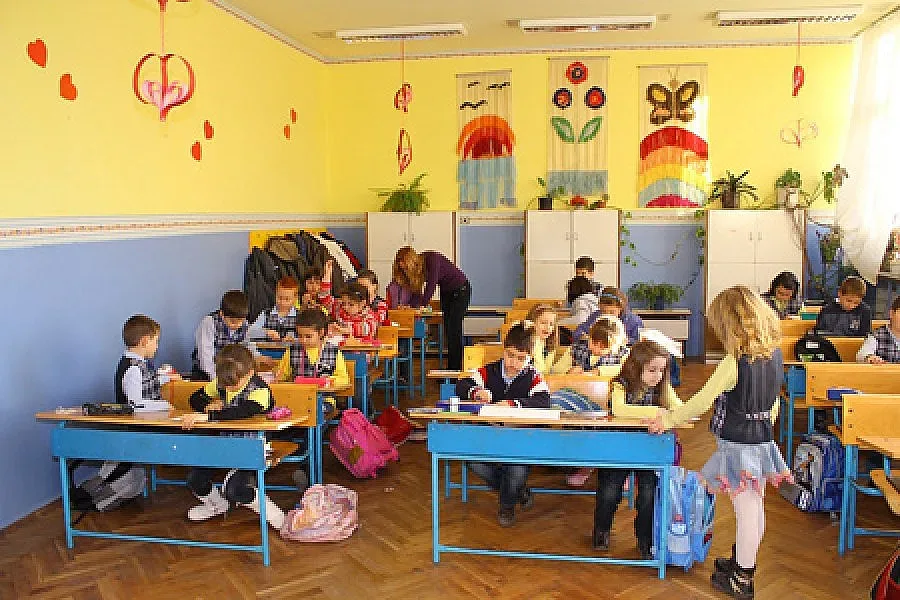 681 първокласници влизат в клас в Благоевград