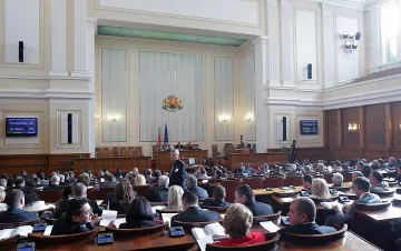 Парламентът промени Закона за чужденците