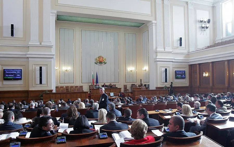 Парламентът промени Закона за чужденците