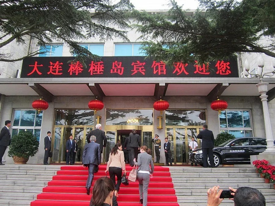 "Чайна констръкшънс" иска да строи у нас