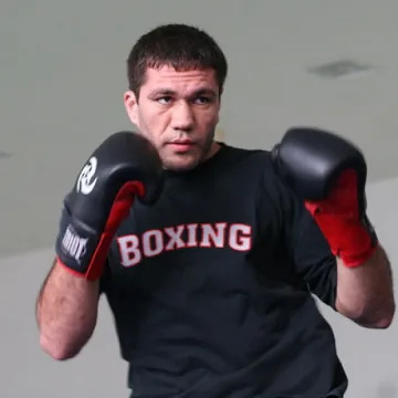 Уреждат мач на Кобрата у нас