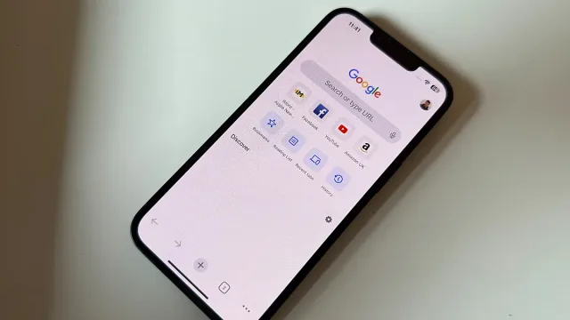 Голям проблем за ползващите Google Chrome притежатели на iPhone