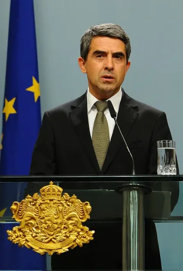 Плевнелиев ще посети Естония