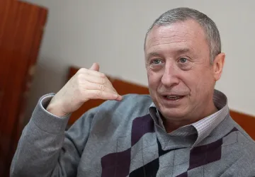 Донос за Сатирата разбуни гилдията