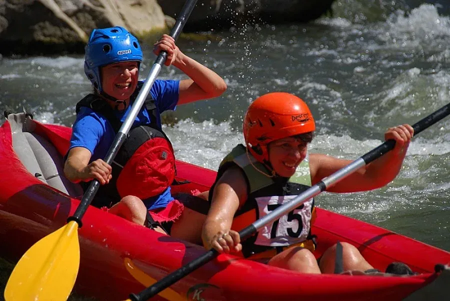 Състезания и купон на събора на каякарите