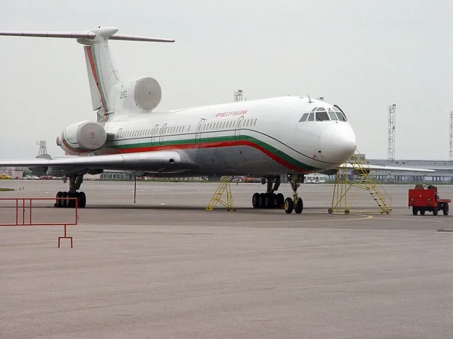 Иван Карнабитов поема летище Пловдив