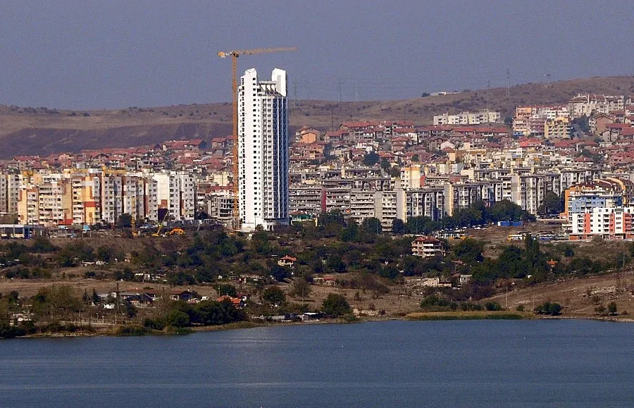 Държавата се разплаща за строежа на пътища