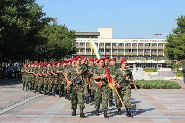 Военни почести в Благоевград за Съединението