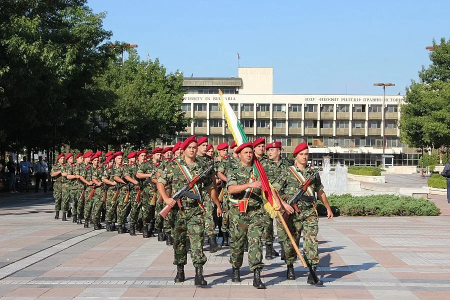 Военни почести в Благоевград за Съединението