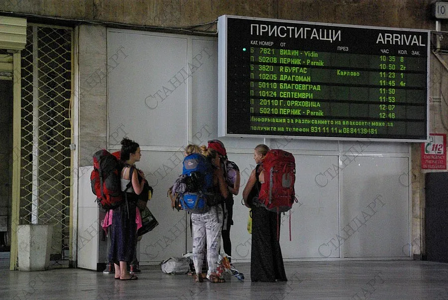 БДЖ ще продава билети и онлайн от догодина