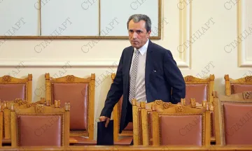 Орешарски за Сирия: Повод за драматизъм няма 