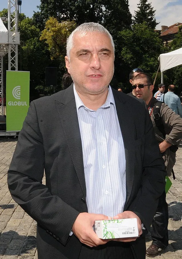 С 15 000 км месечно винаги са на пангара