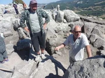 Откриха в Перперикон близнак на вампира