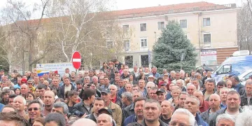 Слагат на тезгяха и цистерни на ОЦК 