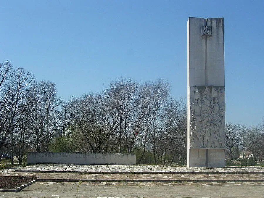 Съединение с нов център за 6 септември