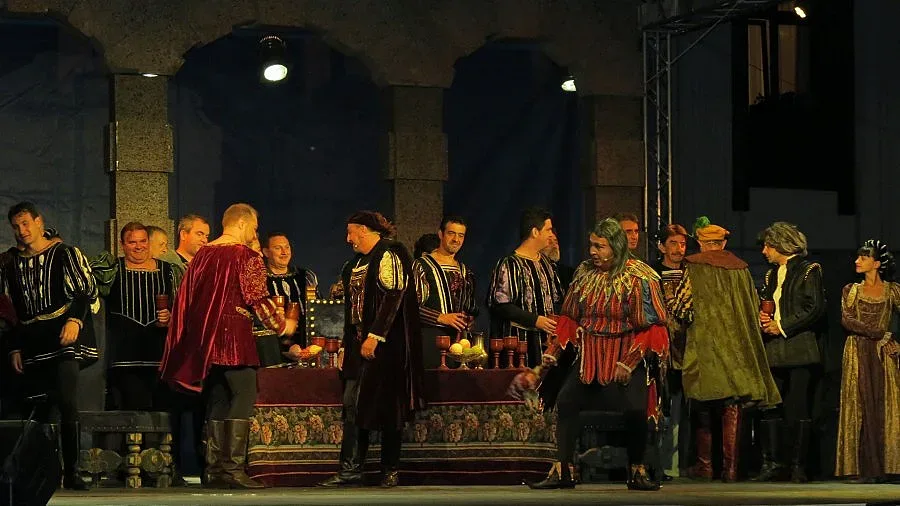 Стотици гледаха опера в Банско