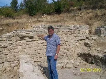 Наш манастир с по-голяма библиотека от Константинопол