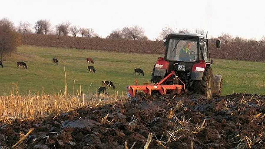 Земеделците с данъчната отстъпка до 2014 г.