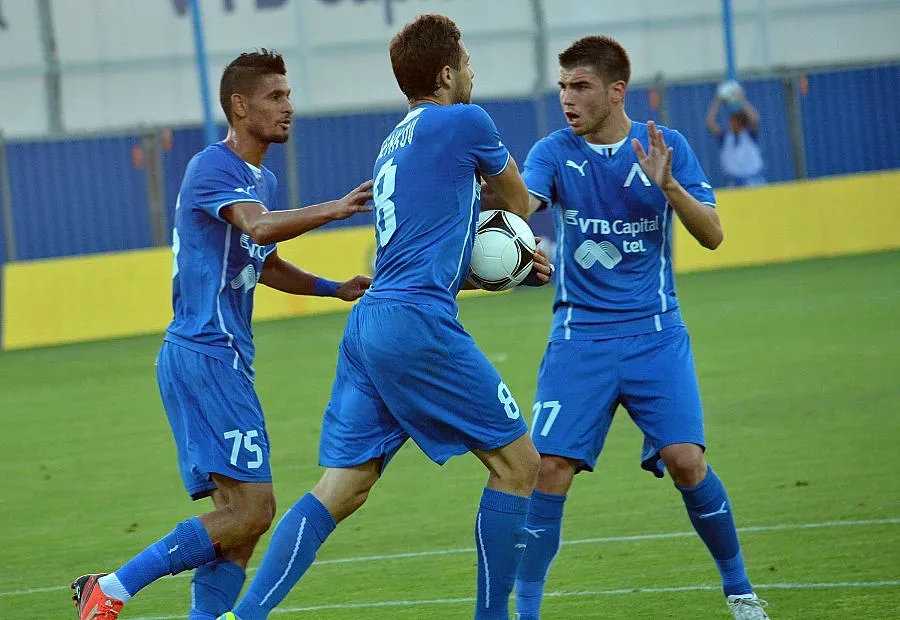 Паскал Шимбонда: Искам да играя за "Левски"