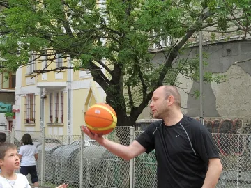 Тити Папазов: Не може да не ни боли