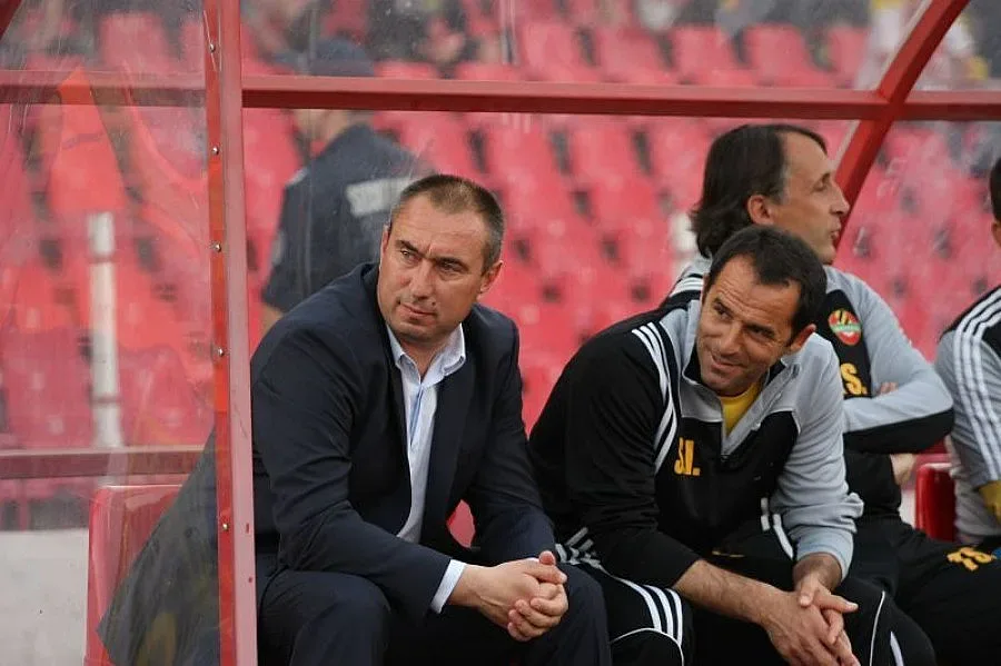 Стоилов за ЦСКА: Чака ни тежък мач