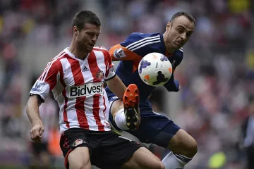 Бербатов отново титуляр за Фулъм 