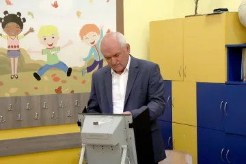 Има ли ала-бала с машините за вота? Отговорът на Главчев